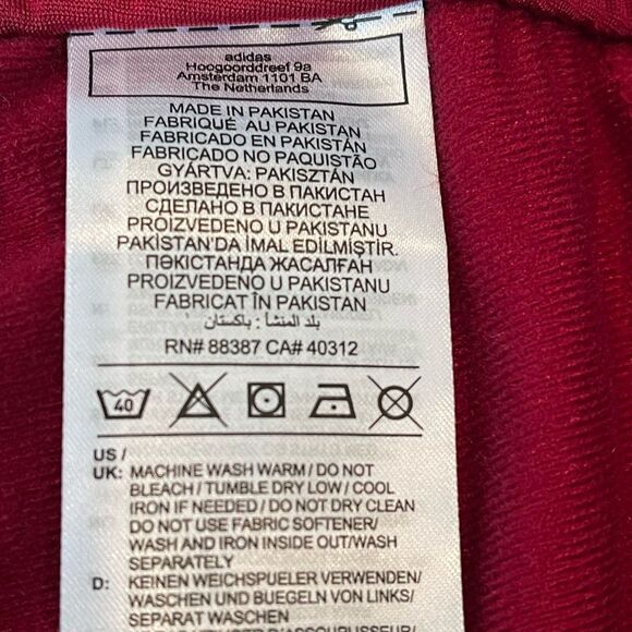 Adidas Burgundy Fabric Label - Picture 7 of 9